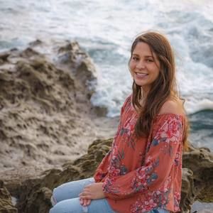 Meet your Posher, Christine